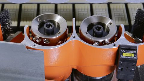 For perfect edge appearance and top quality, all HOLZ-HER edgebanders are equipped with diamond tipped cutters. Jointing cutter